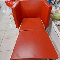 Chaise lounge in pelle