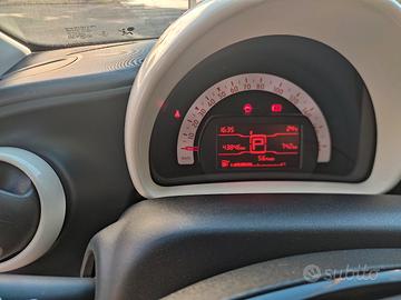 Smart forfour 70 1 .0 twinamic passion