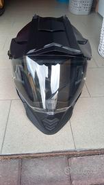 Casco LS2 Pioneer evo