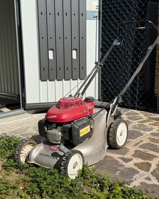 Rasarrba a Benzina Honda
