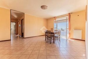 3 LOCALI A BRACCIANO