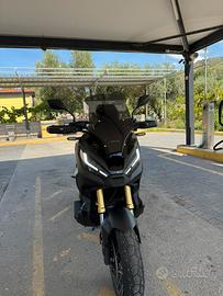 X-adv 750