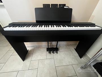 Pianoforte digitale YAMAHA P-225 Black
