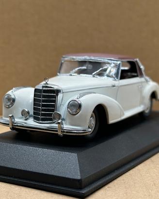 Modellino Mercedes-Benz 300 S Cabriolet Minichamps