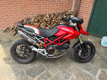 Ducati Hypermotard 1100 S