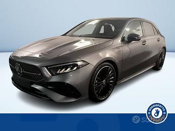 Mercedes-Benz Classe A 180d Automatic AMG Lin...