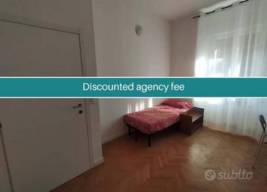 Stanza in appartamento di 132 m² a Trento