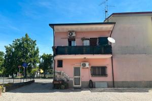 Ronco all'adige centro: casa singola