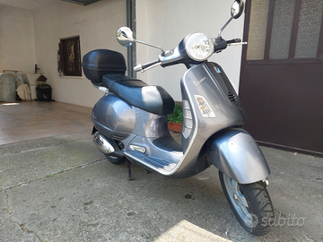 Vespa 200L Granturismo