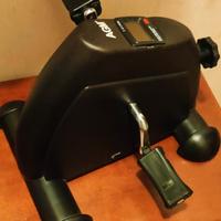 Cyclette da seduta con display LCD