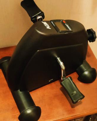 Cyclette da seduta con display LCD