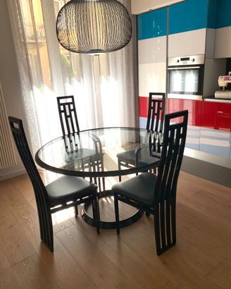 Tavolo da pranzo con 4 sedie