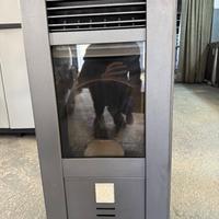 Stufa a pellett serie 8000