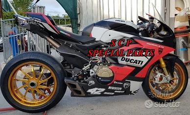 Ducati v4 termignoni scarico 4 uscite e cerchi pvm