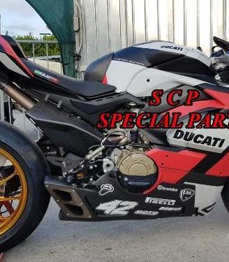 Ducati v4 termignoni scarico 4 uscite e cerchi pvm