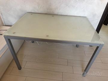 Tavolo Calligaris in vetro e acciaio