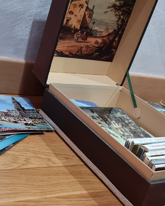 Cartoline e portacartoline vintage