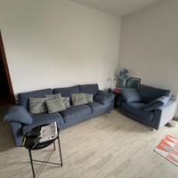 DIVANO TRE POSTI + POLTRONA