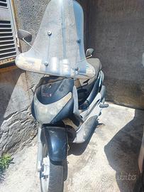piaggio Beverly 200