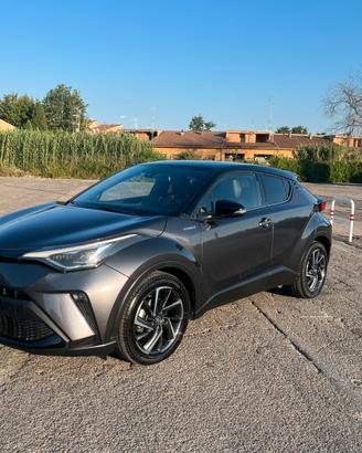 2.0 Hybrid Style Garantita Toyota Jbl