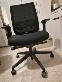 Sedia da ufficio nera Steelcase Reply