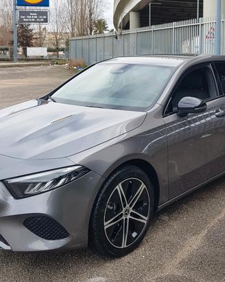 Mercedes-benz A 250 e hybrid EQ AMG Line Premium P