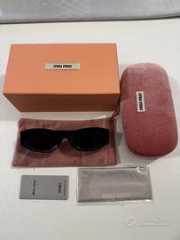 Occhiali da sole Miu Miu
