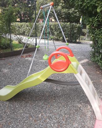 altalena e scivolo 