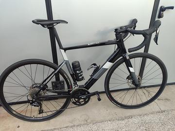 CANNONDALE SUPER SIX EVO 3  E-BIKE