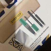 Box make-up, mai aperta.