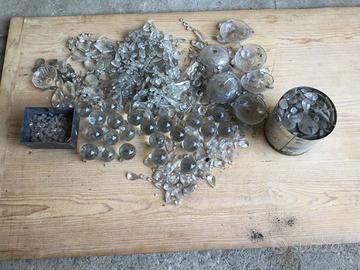 Goccie  di vetro varie per lampadari