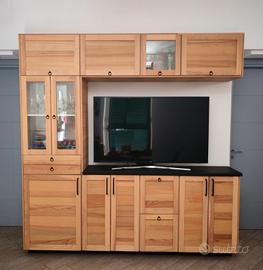 Mobili componibili soggiorno/cucina valore € 3.000