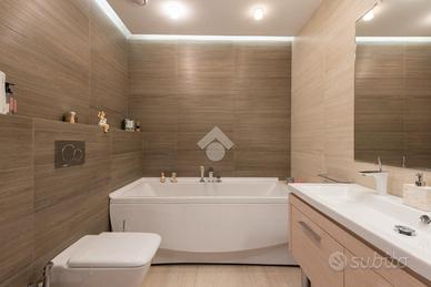 4 LOCALI A MONTEBELLUNA