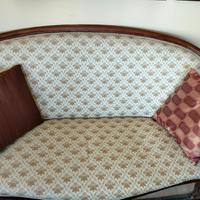 Divano in noce metà 800