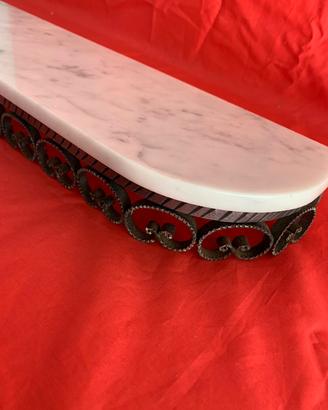 Mensola Antica Artigianale in Marmo e Ferro Battut