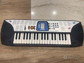 Pianola Casio SA-67