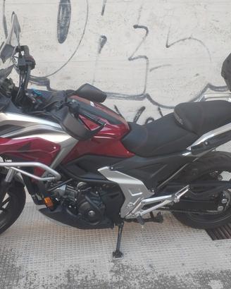 Honda NC750X DCT travel edition +