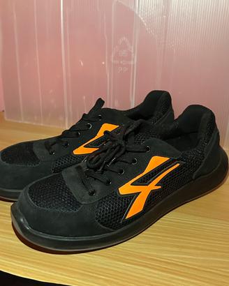 Scarpe antinfortunistiche