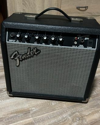 Fender frontman 15g