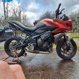 Tiger sport 660 5980km valigie entra leggi