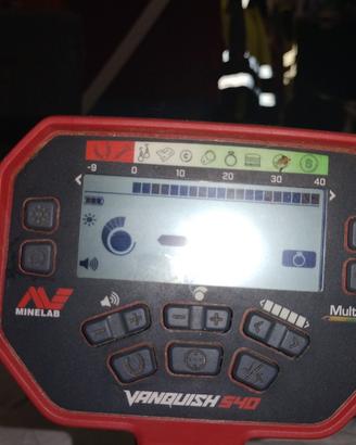  Minelab vanquish 540  premium pack