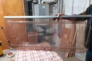 Vetro per roulotte e camper