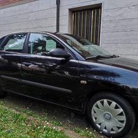 SEAT Ibiza 1.2 GPL 2009 5 porte – 154.000 km