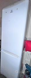 Frigorifero indesit Bianco