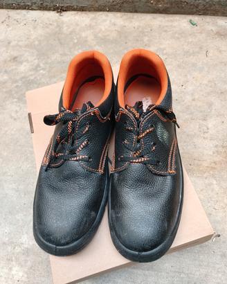 scarpe antinfortunistiche 