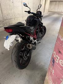 Moto Honda hornet 750