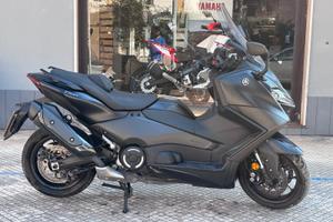 Yamaha T Max 560 2025