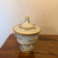 Portacaramelle porcellana capodimonte