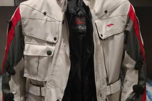 Abbigliamento moto donna