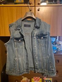 Gilet di jeans 